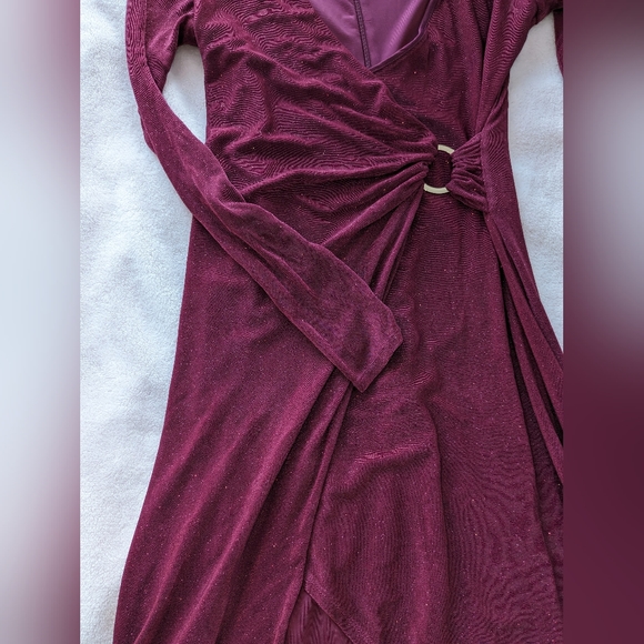 Ever new sparkly sexy red dress - Picture 5 of 7